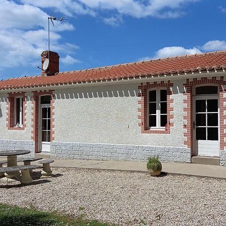 Gite Le Plessis Villa Saint-Urbain  Exteriör bild