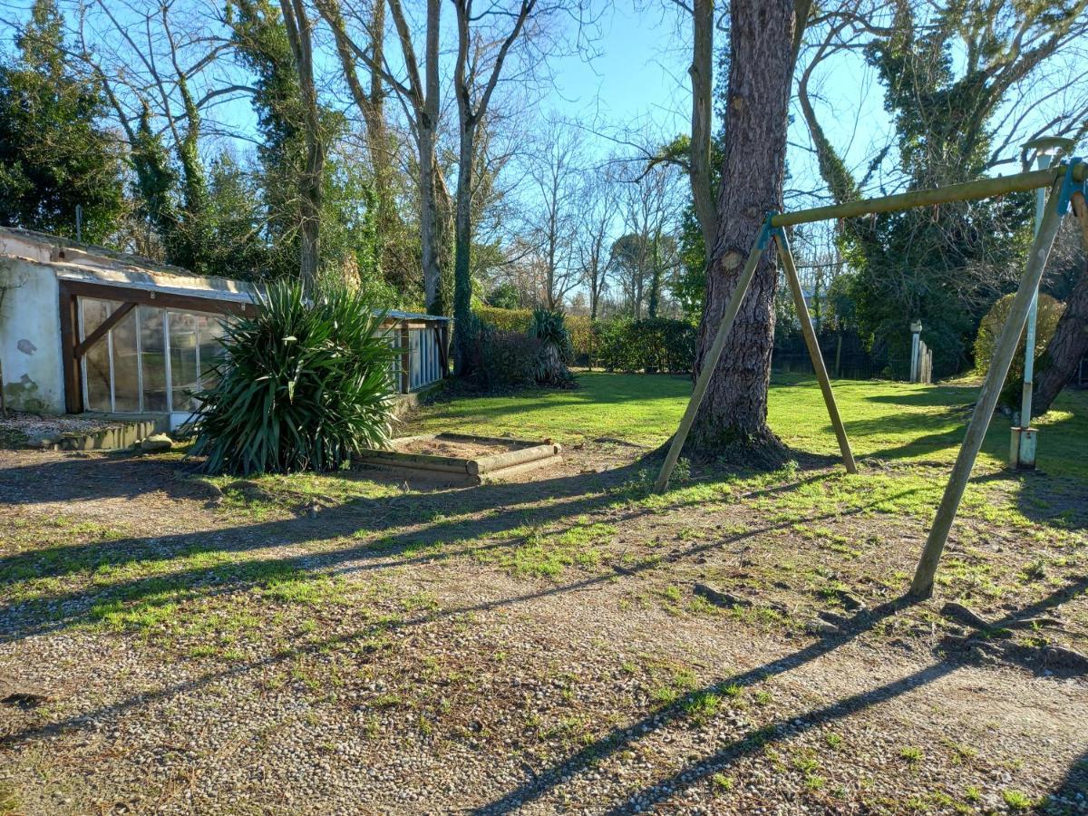 Gite Le Plessis Villa Saint-Urbain  Exteriör bild